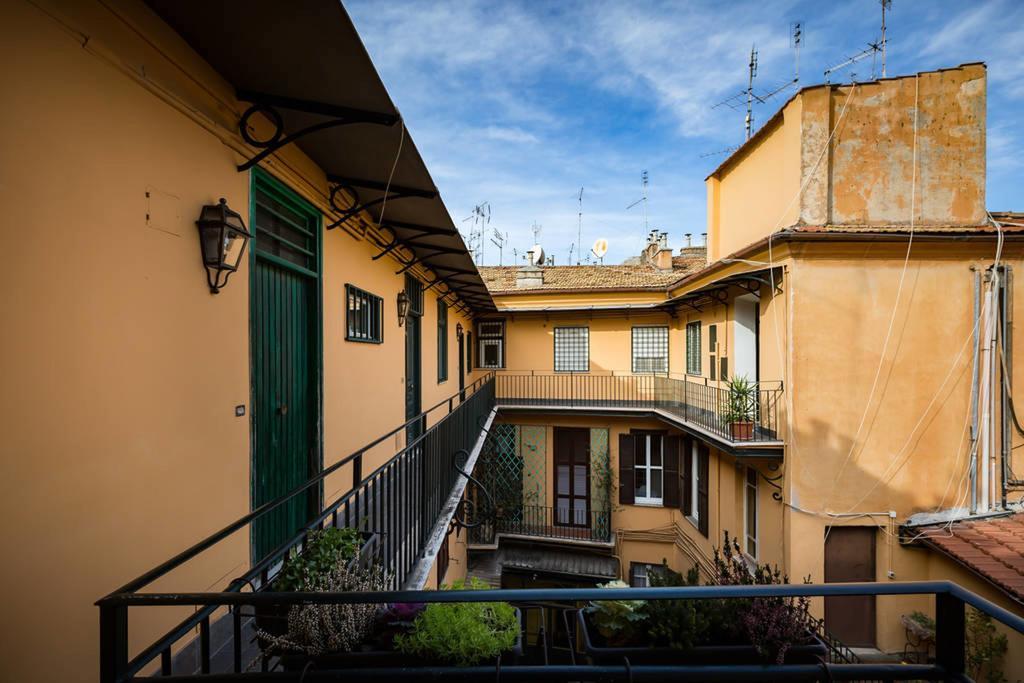 The Royal Crown Roma Exterior foto